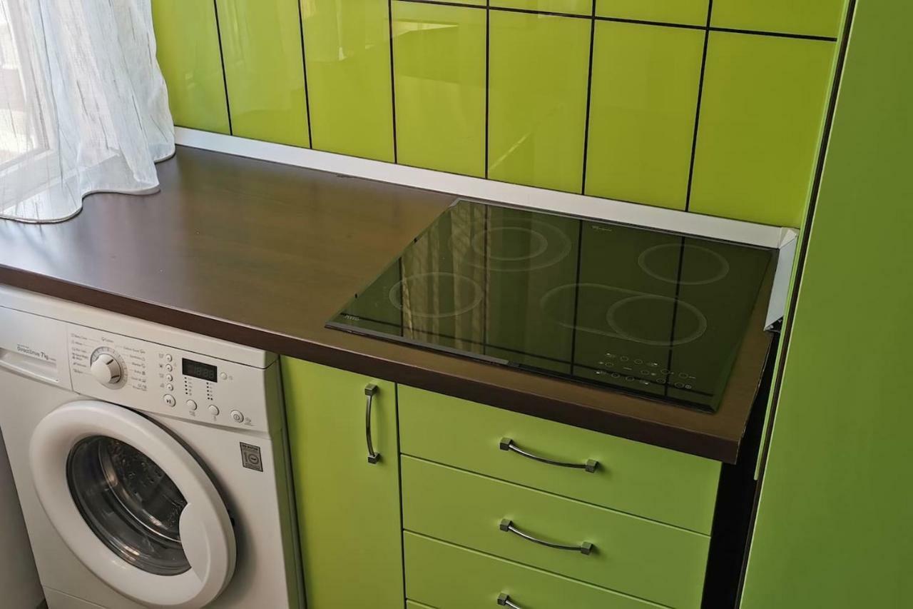 Luxury Apartment With Two Bedrooms And Large Living Room, 100 Square Meters, City Center Oradea Zewnętrze zdjęcie